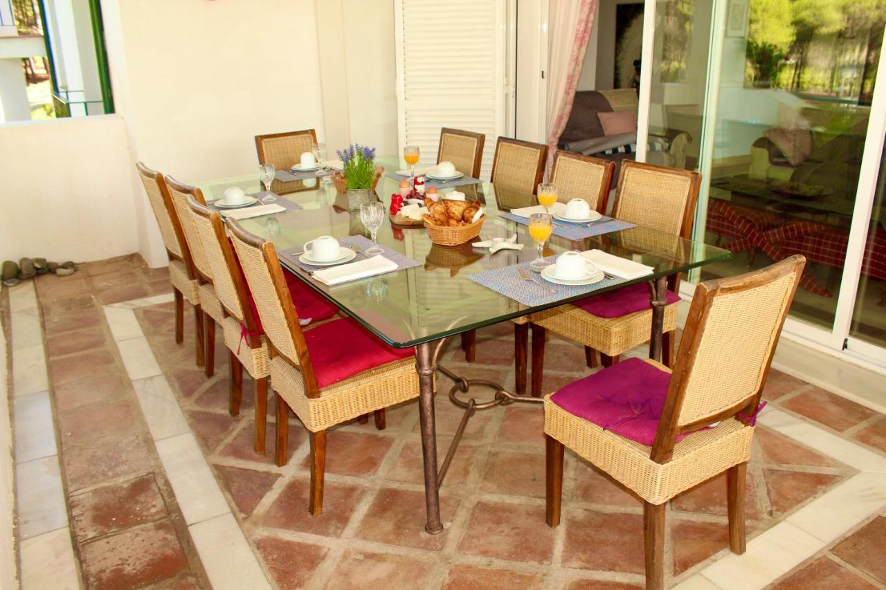 Apartment In El Presidente Beach Side New Golden Mile 에스테포나 외부 사진